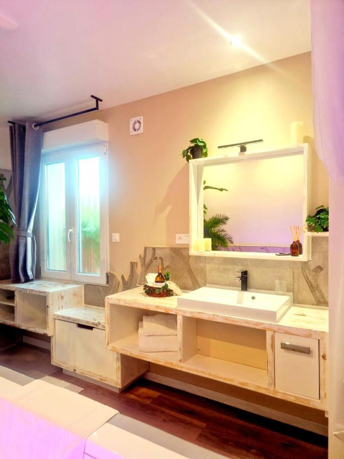 Vanadis, Suites D'Exceptions & Spa - Le Balneo Pacy-sur-Eure Exteriér fotografie